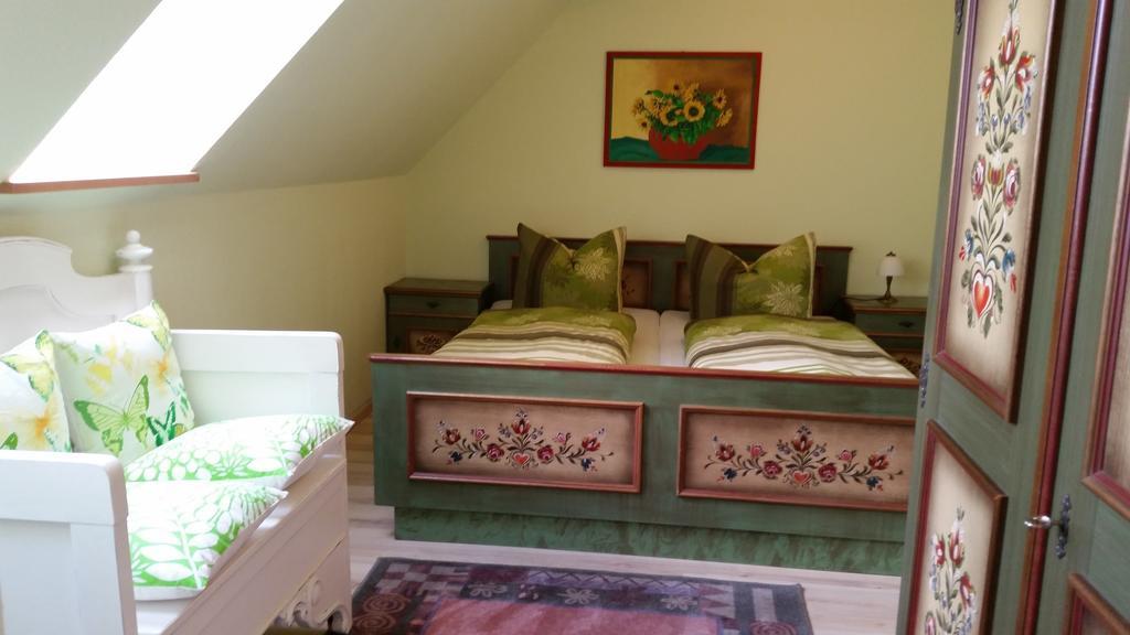 Hotel Berggasthaus Kandelhof Rohr  Pokoj fotografie